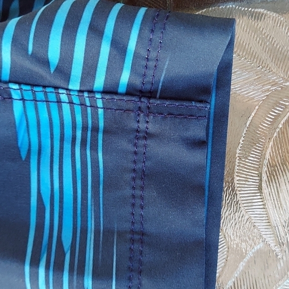 Speedo shots Size S - Picture 4 of 14